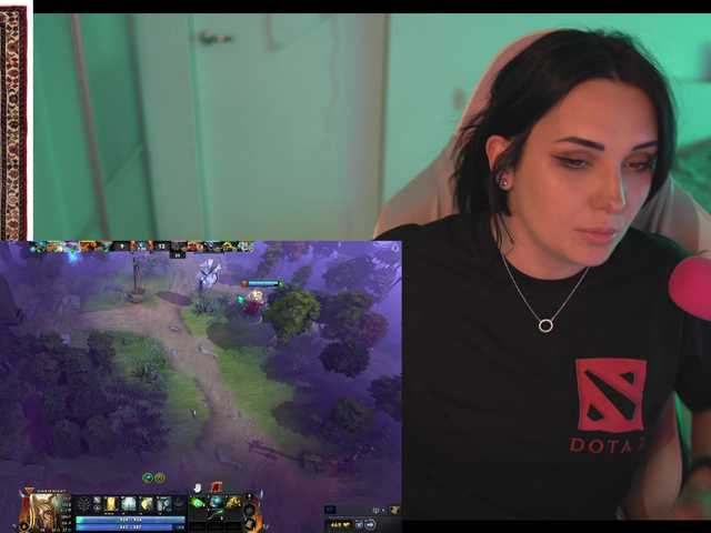 Capturas de pantalla de transmisión MalinaBo0m