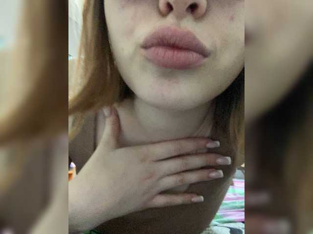 Capturas de pantalla de transmisión Malinkkkaaa