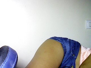 Capturas de pantalla de transmisión mangogirl28