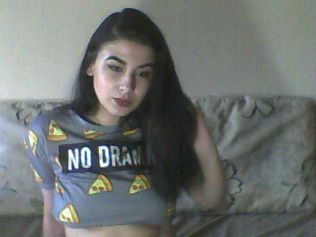 Capturas de pantalla de transmisión Marcel-7