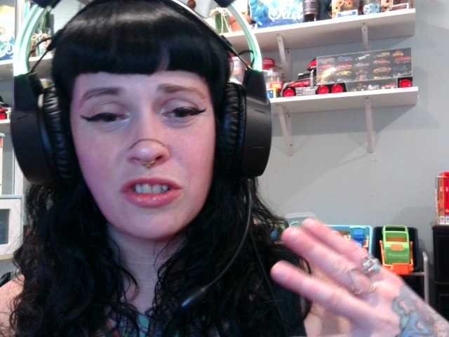 Capturas de pantalla de transmisión MarcelineGoddess