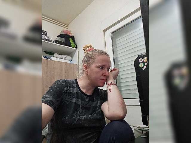 Capturas de pantalla de transmisión lorenarubia