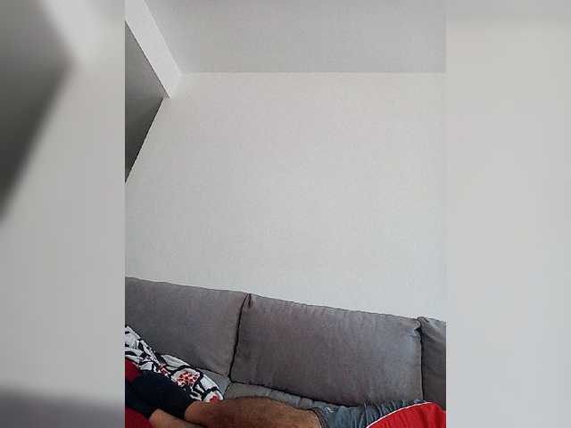 Capturas de pantalla de transmisión lorenarubia