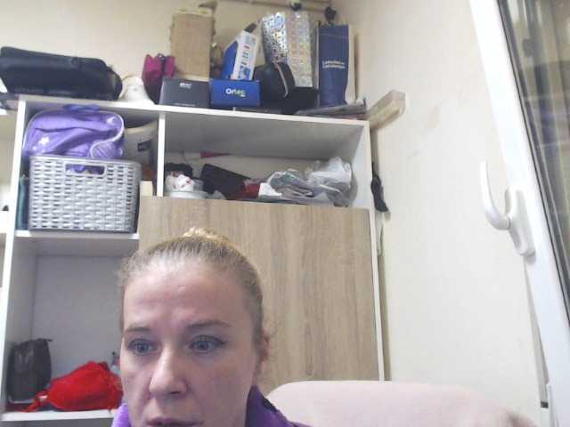 Capturas de pantalla de transmisión lorenarubia