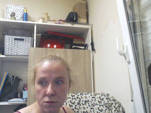 Capturas de pantalla de transmisión lorenarubia