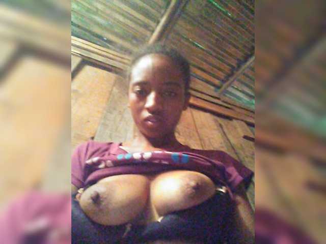 Capturas de pantalla de transmisión Marinah11