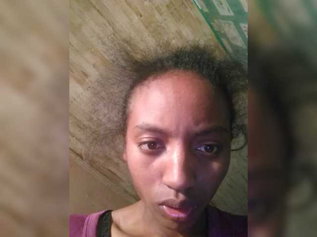 Capturas de pantalla de transmisión Marinah11