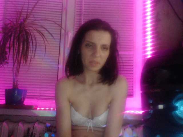 Capturas de pantalla de transmisión MarinaQwert