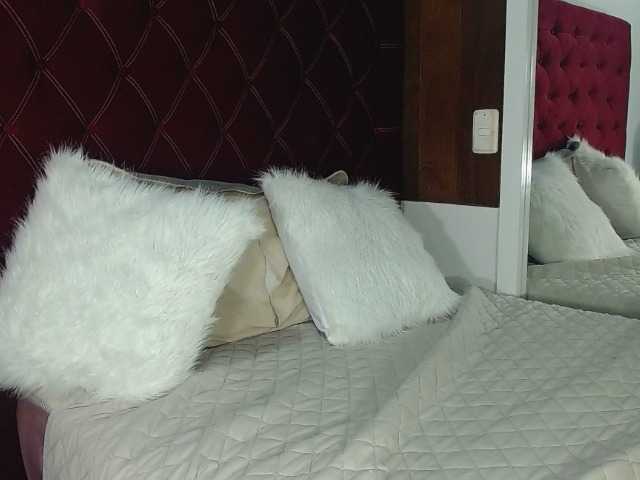 Capturas de pantalla de transmisión MarthaSelf