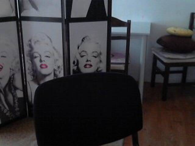 Capturas de pantalla de transmisión Mary_Lu