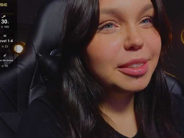 Capturas de pantalla de transmisión MaryMayven