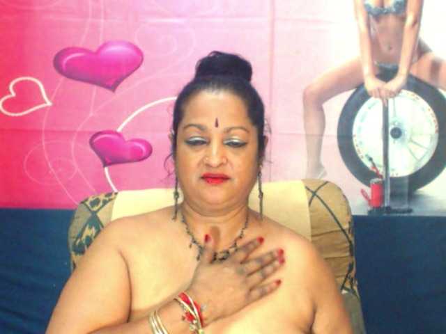 Fotos matureindian ass 30 no spreading,boobs 20 all nude in pvt