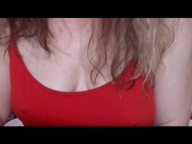 Capturas de pantalla de transmisión matureprisila