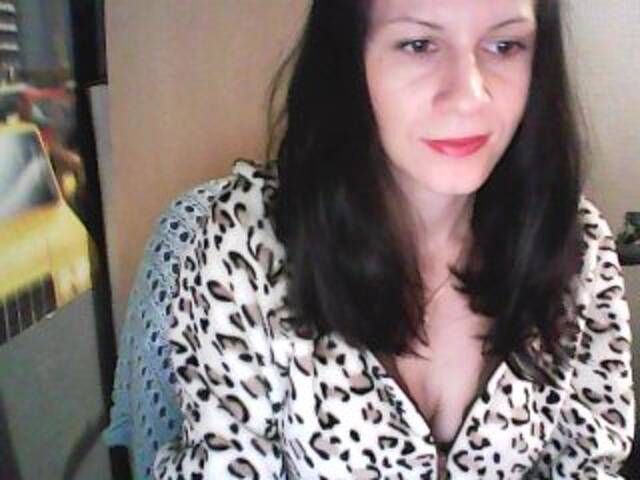 Capturas de pantalla de transmisión MaybeMargo