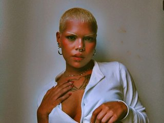 Chat de video erótico Maze-silver-star