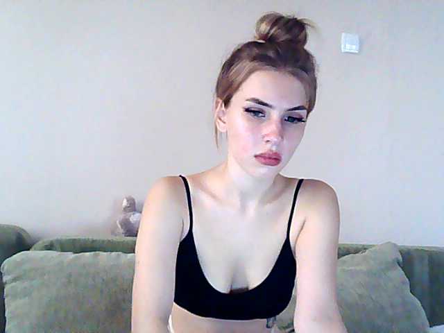 Capturas de pantalla de transmisión MelissaMia