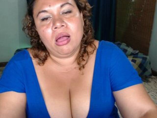 Capturas de pantalla de transmisión meryllin9