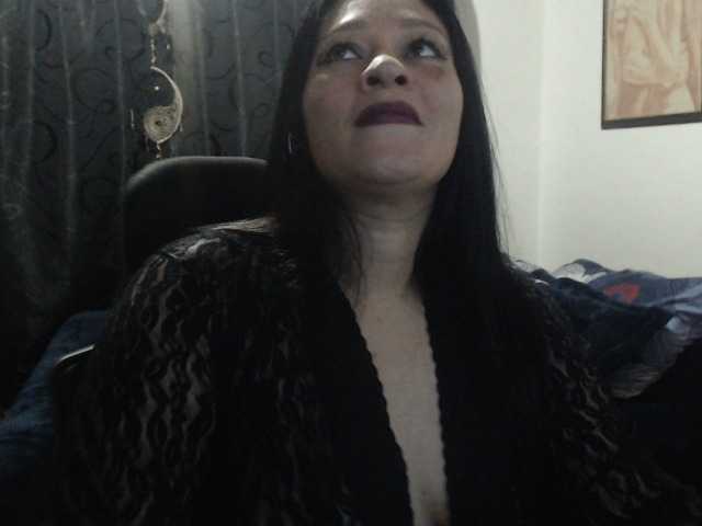 Capturas de pantalla de transmisión miaeyes