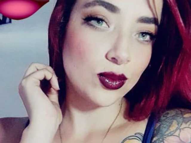 Videochat erótico MiaFox-