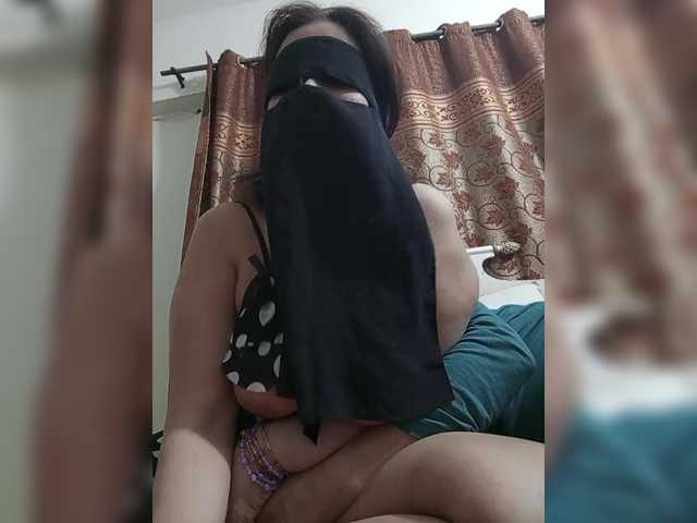 Capturas de pantalla de transmisión Middeleastcouple