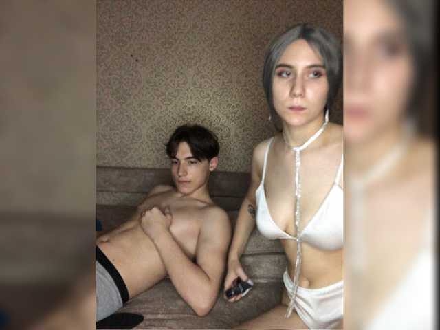 Capturas de pantalla de transmisión Miiilaa