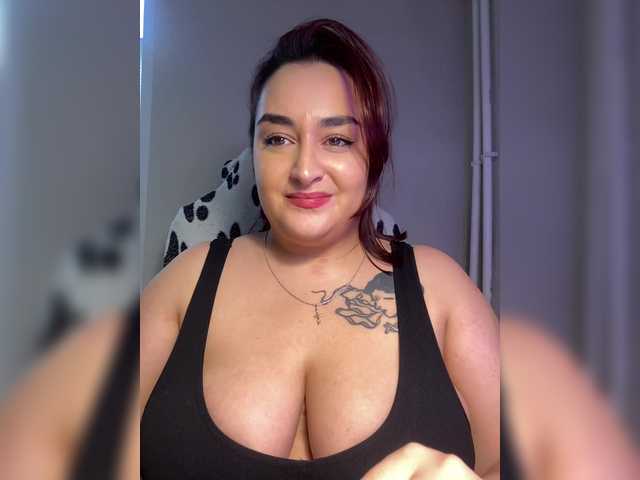 Capturas de pantalla de transmisión MilaLav