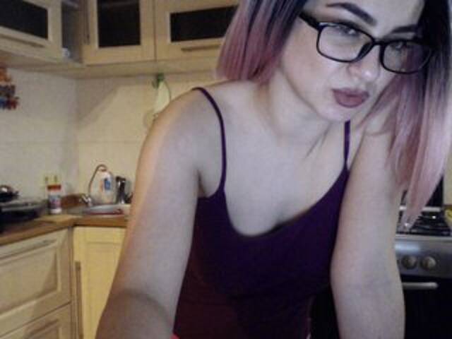 Capturas de pantalla de transmisión _milayaMilla_