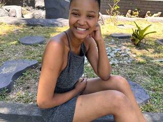 Chat de video erótico MilkyBlondie2