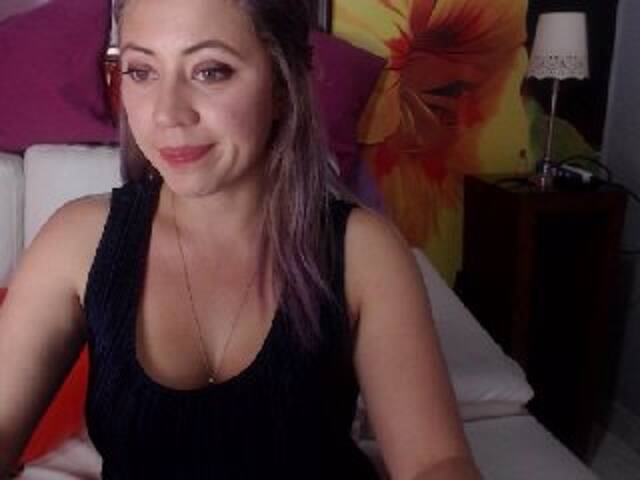 Capturas de pantalla de transmisión A0MYTAY