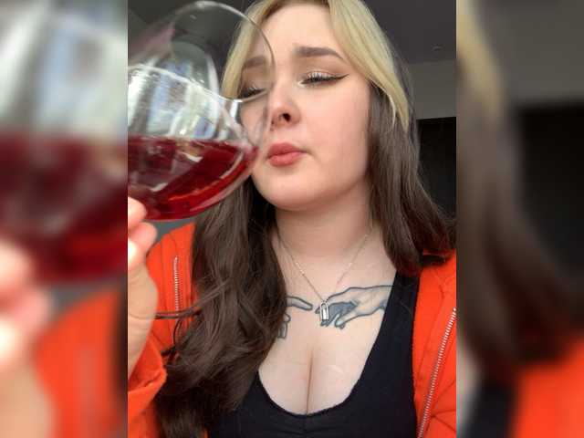 Capturas de pantalla de transmisión Millkerykitty