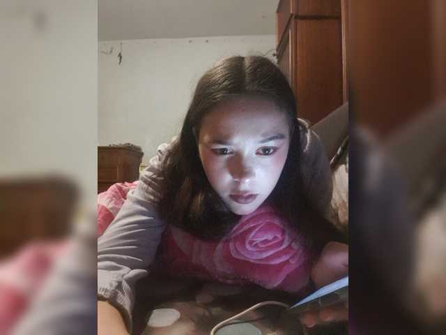 Capturas de pantalla de transmisión Mina-sweet