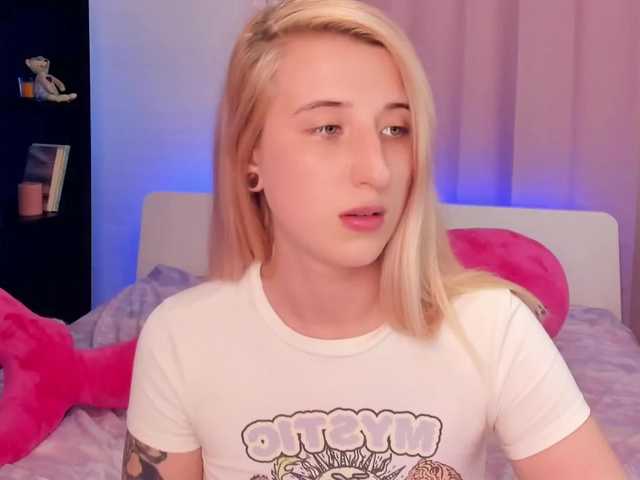 Capturas de pantalla de transmisión BeverlySexy