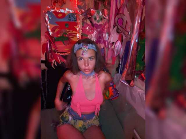 Capturas de pantalla de transmisión Missalienka
