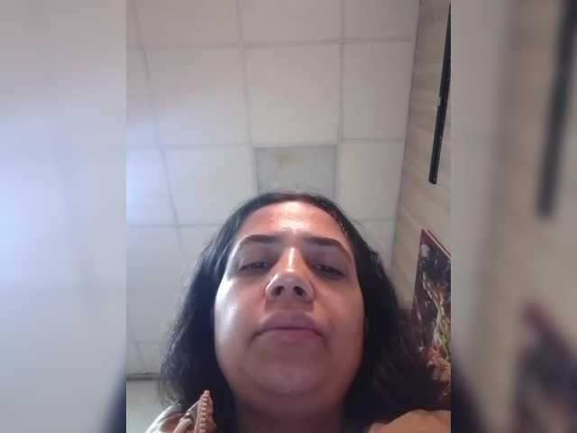 Capturas de pantalla de transmisión Mmmmmya