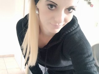 Chat de video erótico MoaningKitty23