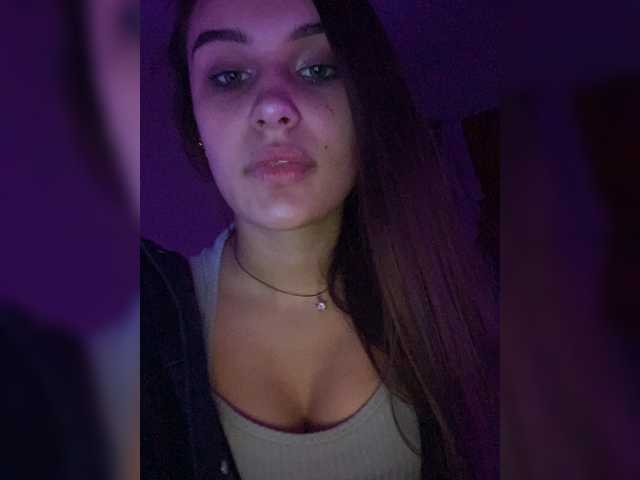 Capturas de pantalla de transmisión ModestBani