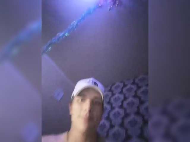 Capturas de pantalla de transmisión Molli6969