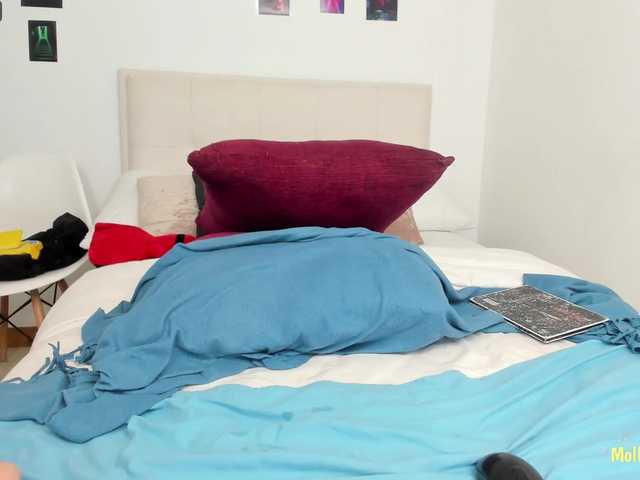 Capturas de pantalla de transmisión mollyevans