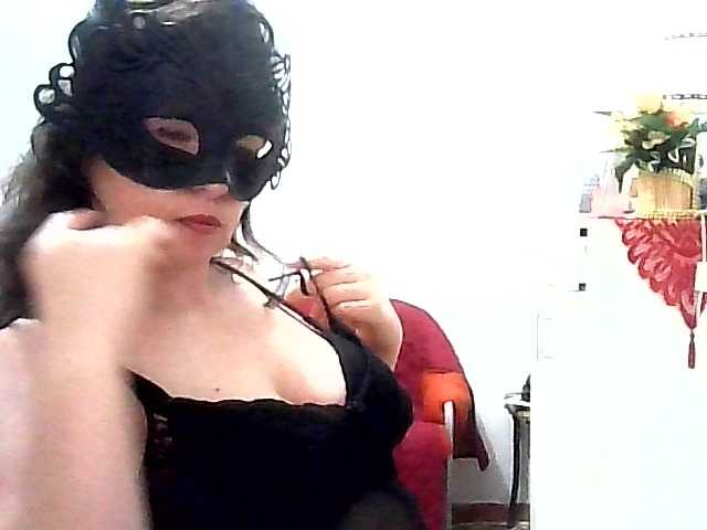 Capturas de pantalla de transmisión Monella2