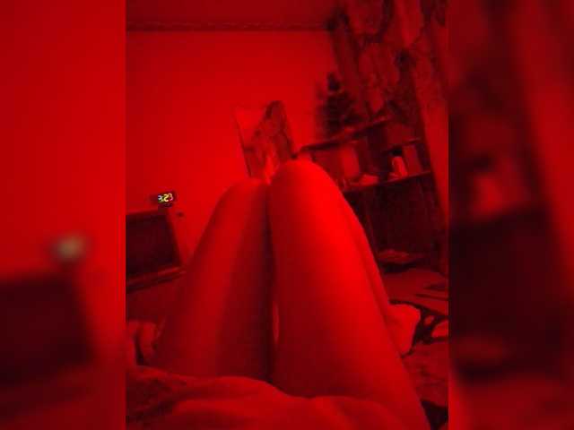 Capturas de pantalla de transmisión Monika510