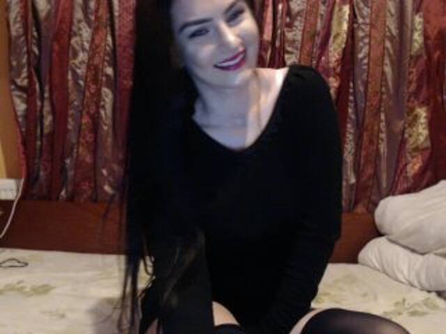 Capturas de pantalla de transmisión MonroeMary