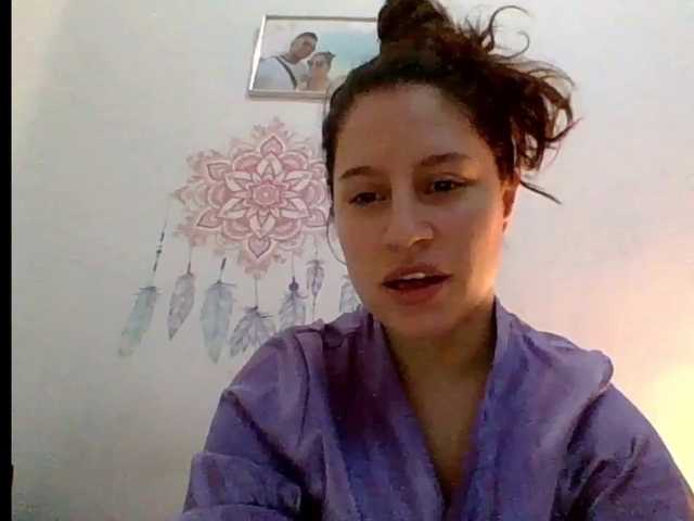 Capturas de pantalla de transmisión MoonDriada