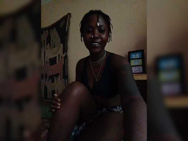 Capturas de pantalla de transmisión GoddessKittyMystique