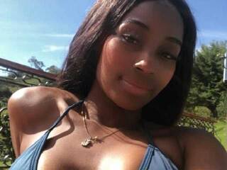 Chat de video erótico NAOMMII-1