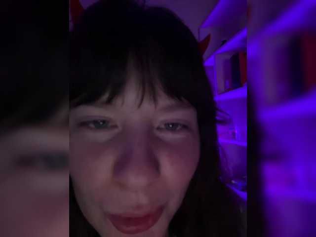 Capturas de pantalla de transmisión MarusyaM