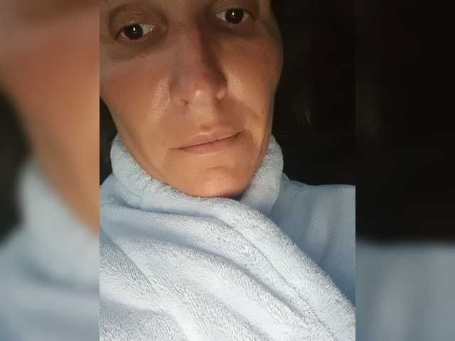 Capturas de pantalla de transmisión natalia1987