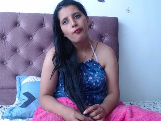 Capturas de pantalla de transmisión NATHASHAS1