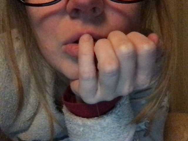 Capturas de pantalla de transmisión naturalblonde