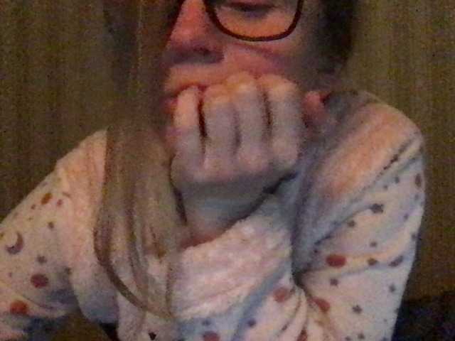 Capturas de pantalla de transmisión naturalblonde