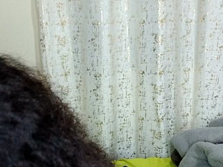 Chat de video erótico NaughtyOLIVIA